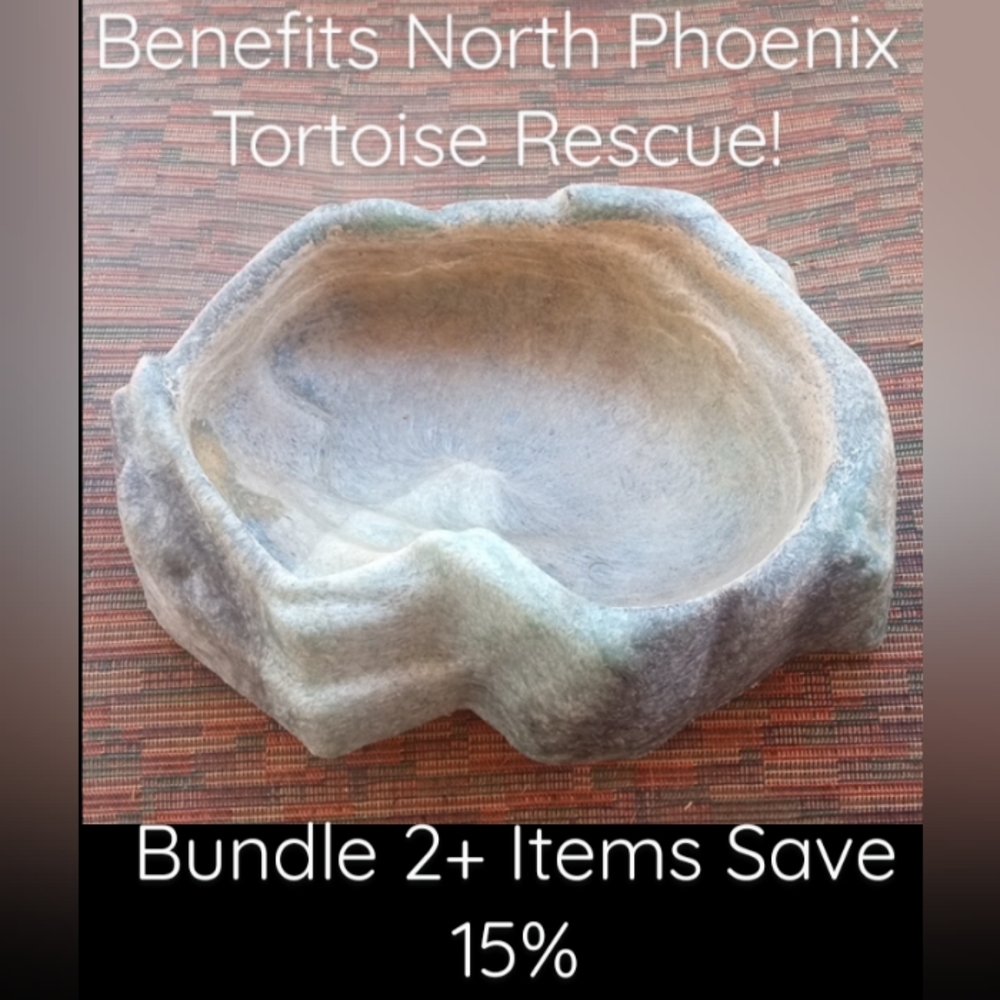 Zoo Med Repti Rock Reptile Water/Feed Dish. Large